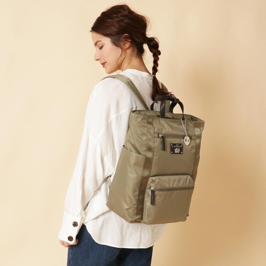 ラ バガジェリー La Bagagerie バッグ リュック バックパック レディース ヒョウ柄 10 Pocket Square Backpack B 01 04 Lbg Iii B 01 04 スニークオンラインショップ 通販 Yahoo ショッピング