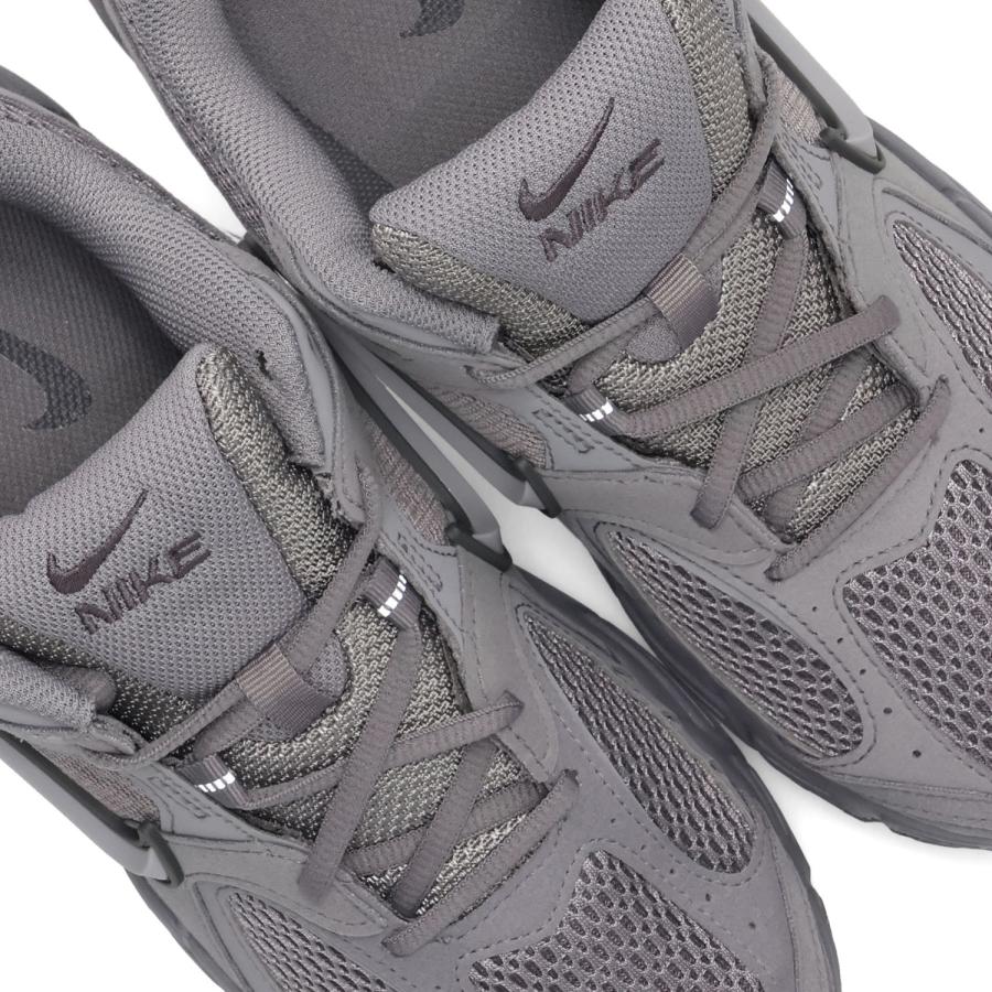 NIKE（ナイキ） スニーカー メンズ レディース V5 RNR グレー II6292