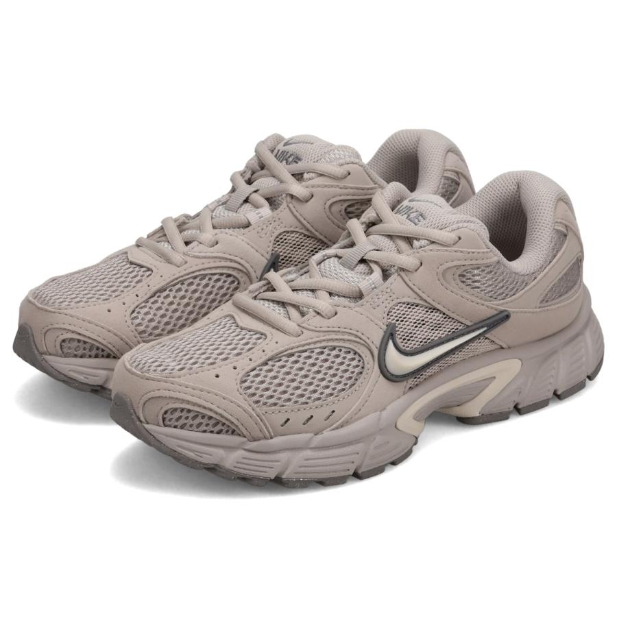 NIKE（ナイキ） スニーカー レディース ウィメンズ WMNS V5 RNR