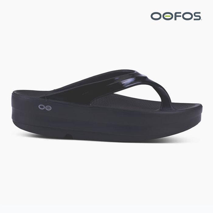 OOFOS（ウーフォス） 並行輸入品 毎日発送 リカバリーサンダル