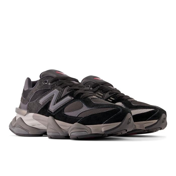 【美品】New Balance ニューバランスU9060BLK 23cm 黒 New Balance（ニューバランス） 並行輸入品 毎日発送 9060 黒