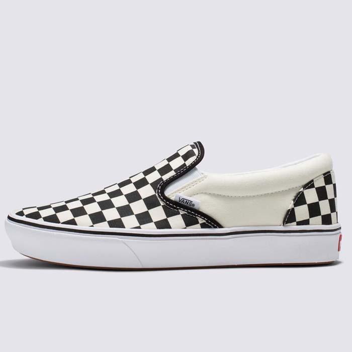 VANS（ヴァンズ） バンズ コンフィクッシュ スリッポン VANS COMFYCUSH 