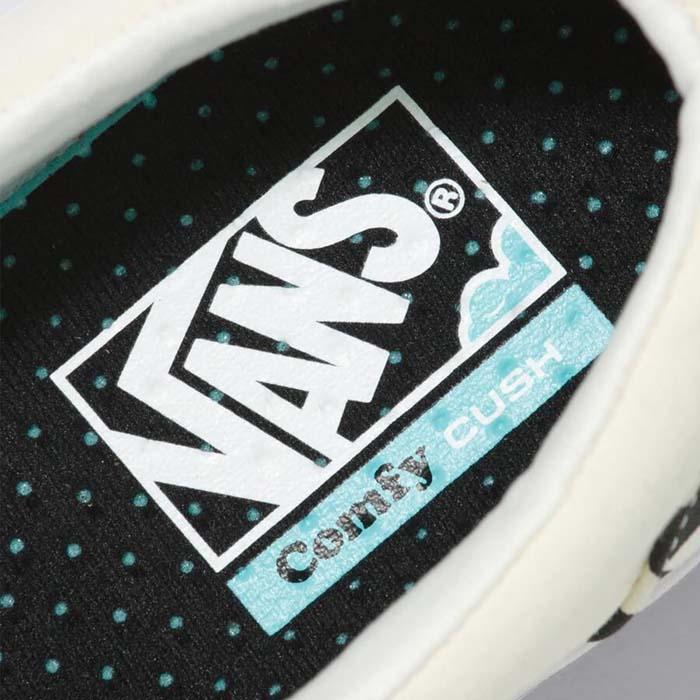 VANS（ヴァンズ） バンズ コンフィクッシュ スリッポン VANS COMFYCUSH 