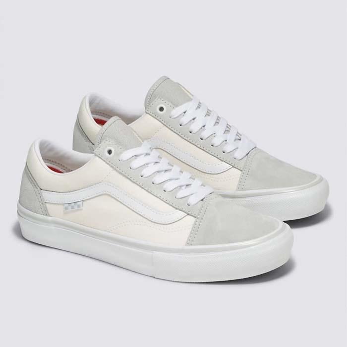 VANSバンズ　スケート　オールドスクール　レザー　白　27cm US企画 OLD SKOOL バンズ スケート オールドスクール VANS SKATE VN0A5FCBLGX