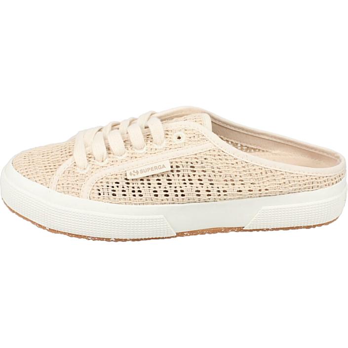 Superga lancia la collezione All Over Lace - Fashion Times