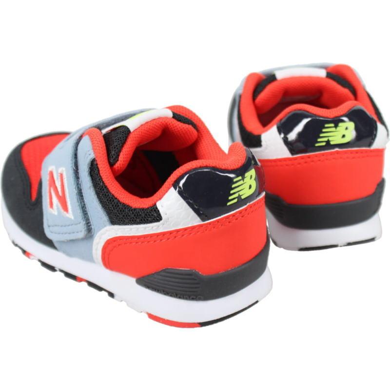New Balance（ニューバランス） 交換送料片道無料 子供 スニーカー