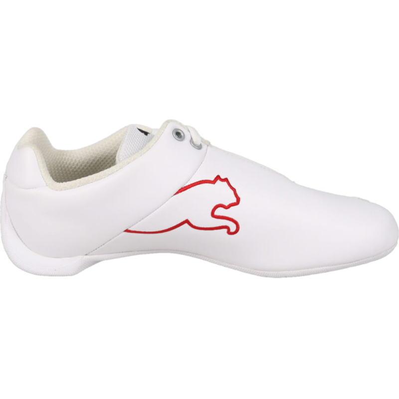 未使用　自宅保管品！！　プーマ　フューチャーキャットスニーカー　25cm  ホワイト×シルバー PUMA（プーマ） 交換送料片道無料 スニーカー フェラーリ フューチャー