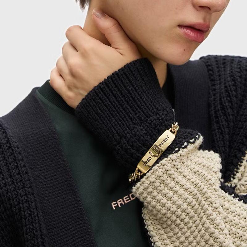 FRED PERRY（フレッドペリー） アイディー ブレスレット Fred Perry ID
