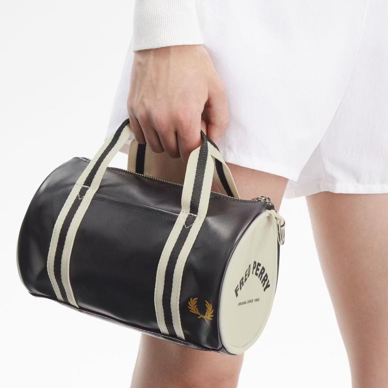 FRED PERRY（フレッドペリー） クラシック ミニ バレル バッグ Classic