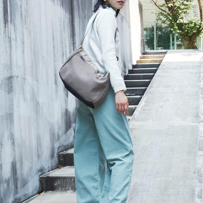 クローム CHROME ニュースペーパー メッセンジャー スモール NEWSPAPER MESSENGER SM JP-198 SG（SAGE） CHROME（クローム） ニュースペーパー メッセンジャー スモール