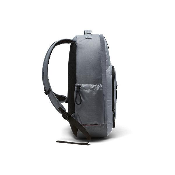 Nike Kyrie Back Pack Bag ナイキ カイリー アービング バックパック バッグ Men S Cool Grey Wolf Grey University Red Ba5133 065 Ap2435 Sneaker Plusone 通販 Yahoo ショッピング