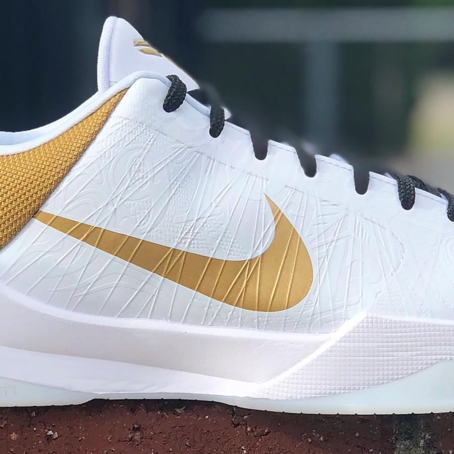 高評価のクリスマスプレゼント ナイキ メンズ 26 5cm コービー５プロトロ バッシュ Nike Kobe 5 Protro Big Stage Parade Qdtek Vn