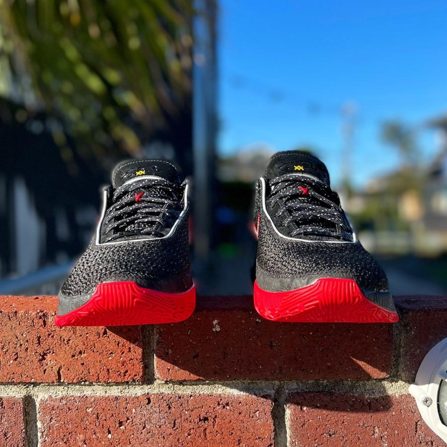 27.0cm】レブロン16 ユニバーシティレッド | www.jarussi.com.br