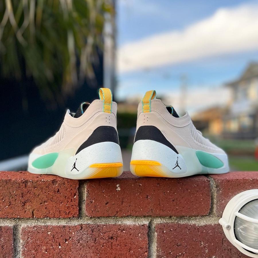 高価値セリー高価値セリーAir Jordan Luka PF ルカ1 PF ネオターコイズ