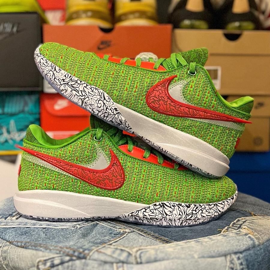 ナチュラルネイビー NIKE LEBRON XX ナイキ NIKE レブロン クリスマス スニーカー