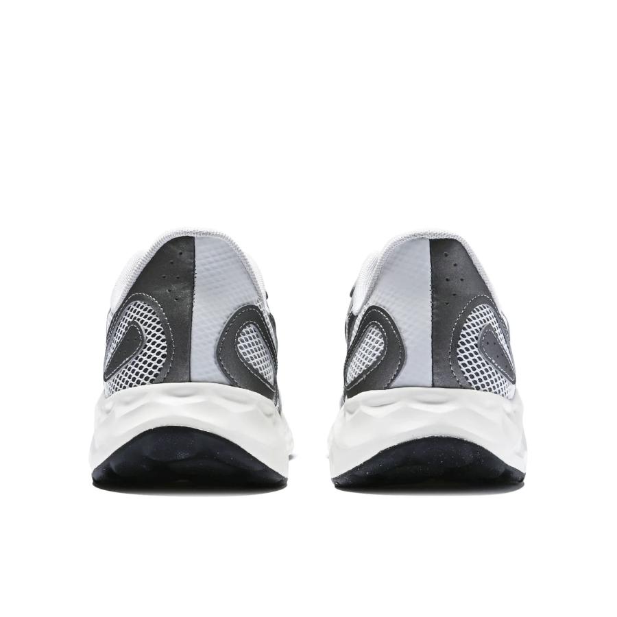 New Balance（ニューバランス） new balance MARIS TG4(グレー