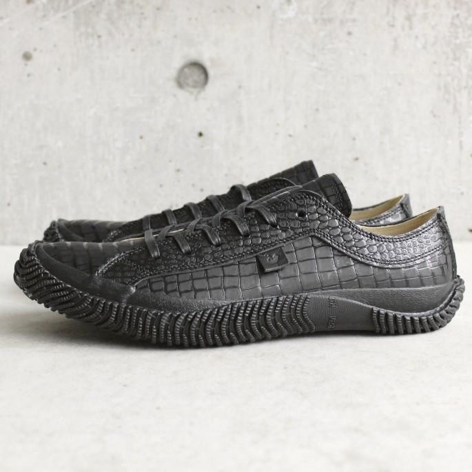 交換返品送料無料 スピングルムーブ スピングルムーヴ スニーカー SPM-146 ブラック/ブラック 145 SPINGLE（スピングル） 交換返品送料無料 スピングルムーブ スピングル