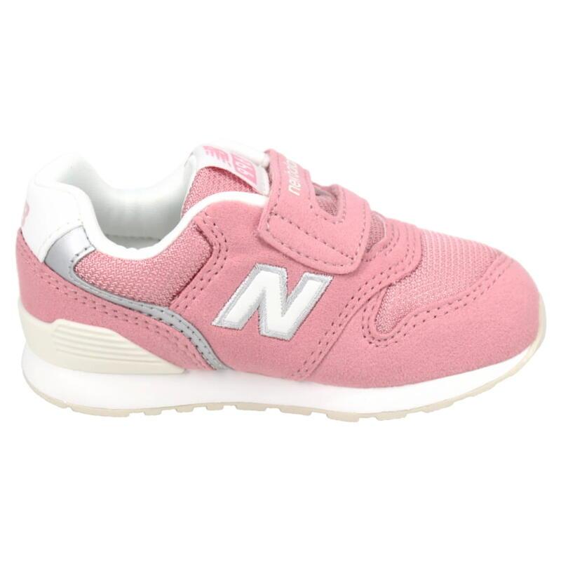 New Balance（ニューバランス） 交換送料片道無料 子供 スニーカー