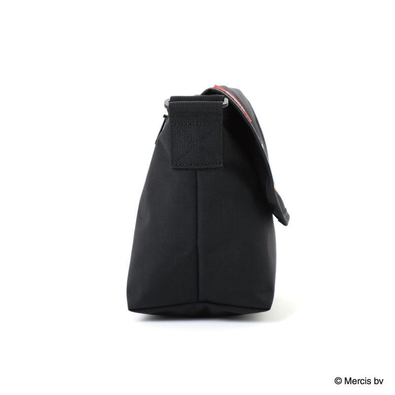 マンハッタンポーテージ NYLON MESSENGER BAG(SM) BACK POCKET W/ DIVIDER MAGNET 500D CORDURA ミッフィー 70 ブラック 1605-JR-BP-D-MGNT-500CD-MF-70TH_1
