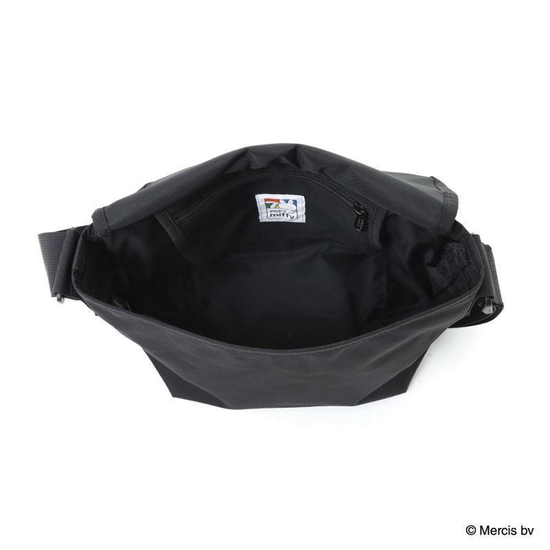 マンハッタンポーテージ NYLON MESSENGER BAG(SM) BACK POCKET W/ DIVIDER MAGNET 500D CORDURA ミッフィー 70 ブラック 1605-JR-BP-D-MGNT-500CD-MF-70TH_4