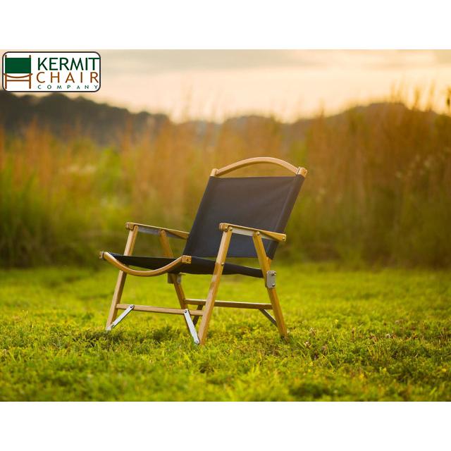 送料無料】 Kermit Chair Standard Oak Camping Fold Made in U.S.A