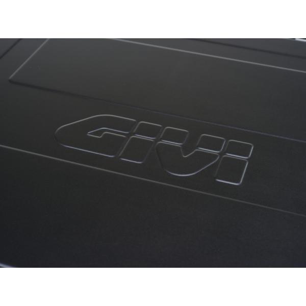 98489 デイトナ DAYTONA GIVI OBKN42B モノキーケース ＜42L＞ ブラックライン | GIVI | 06