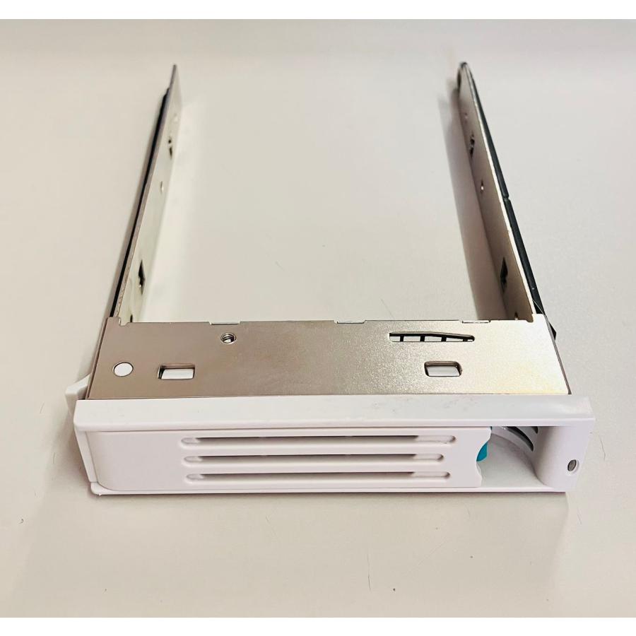 2YXS309☆中古☆NEC Corporation 3.5インチ ハードディスク用マウンタ