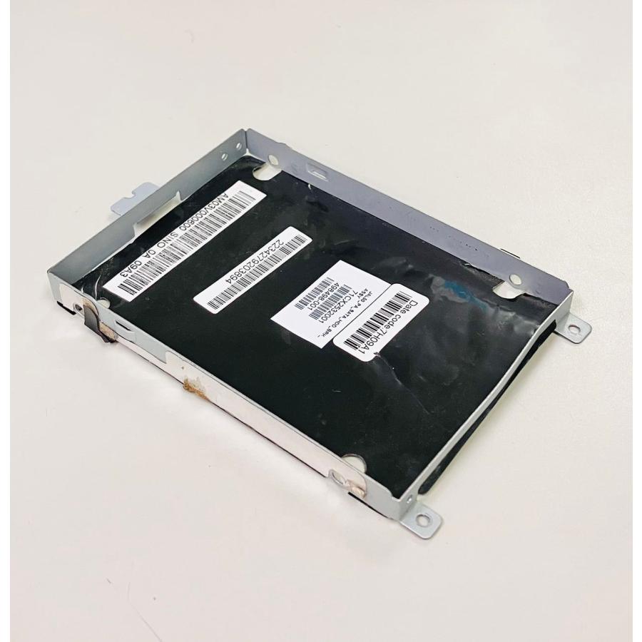 2YXS427☆中古☆ハードディスク(HDD)マウンターAM03V000600/2.5インチ 