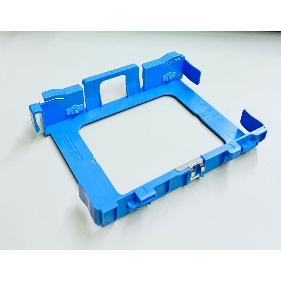 2YXS888☆中古☆DELLハードディスク(HDD)マウンター3.5インチ P/N
