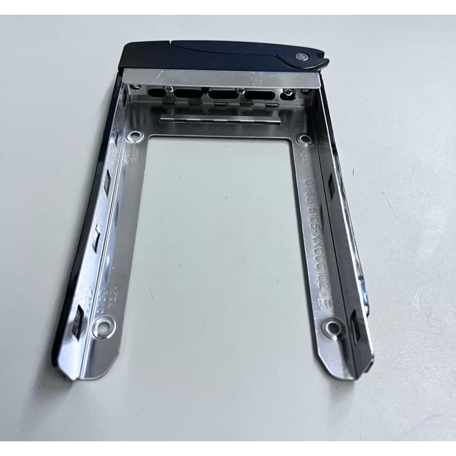 2YXS890☆中古☆Supermicroハードディスク(HDD)マウンタ2.5インチ用 01