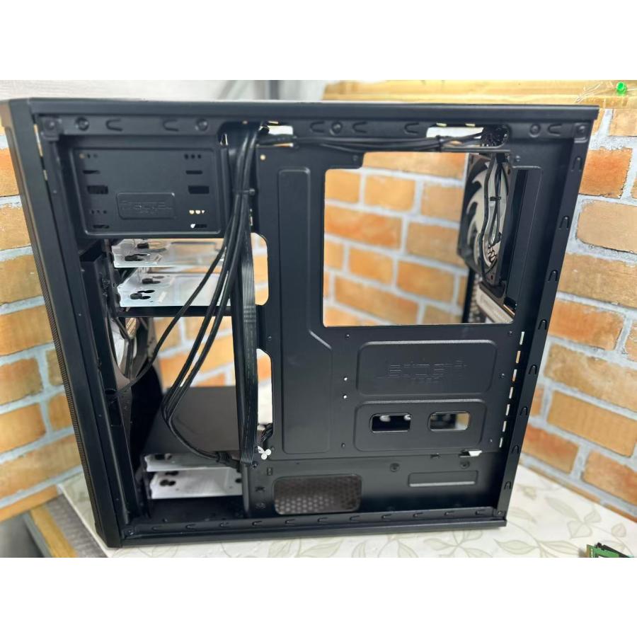 YXL0025☆中古品 Fractal Design Core 2500ミドルタワー型PCケース FD