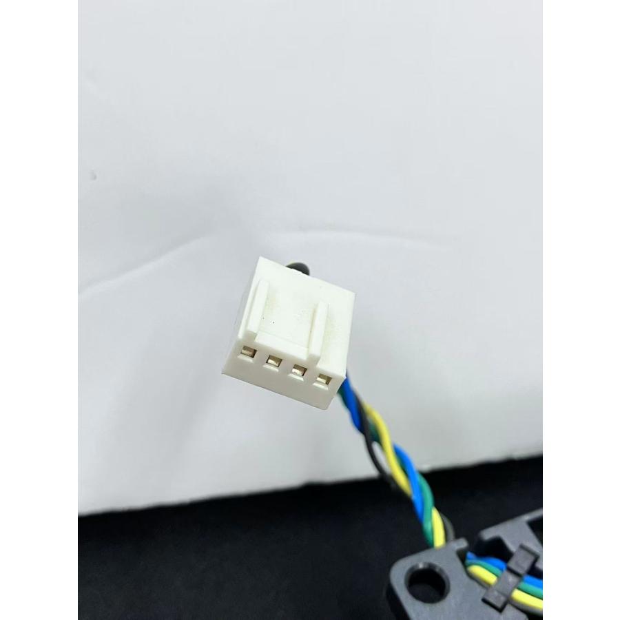 YXS1283☆中古☆DELTA PC冷却ファンQFR0812SH/V26815-B116-V106 12V