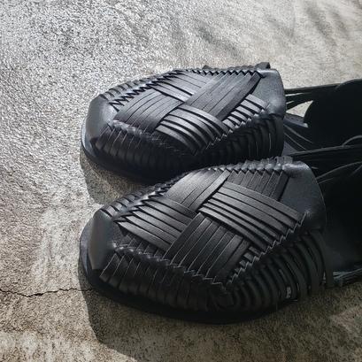 SHOEISM（シューイズム） レザー編み込みサンダル DE6301（ブラック