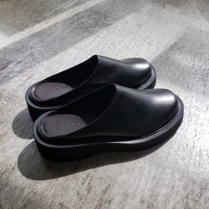 YOAK JANE 41 ブラック レザー スリッポンサンダル サボ YOAK（ヨーク） 厚底レザークロッグ JANE（ブラック） : SO-KUTSU