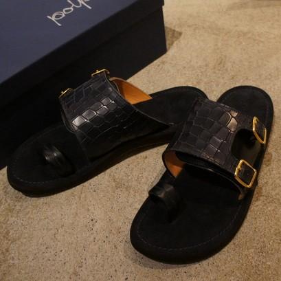 POLPETTA（ポルペッタ） 型押レザーダブルモンクサンダル（ネイビー