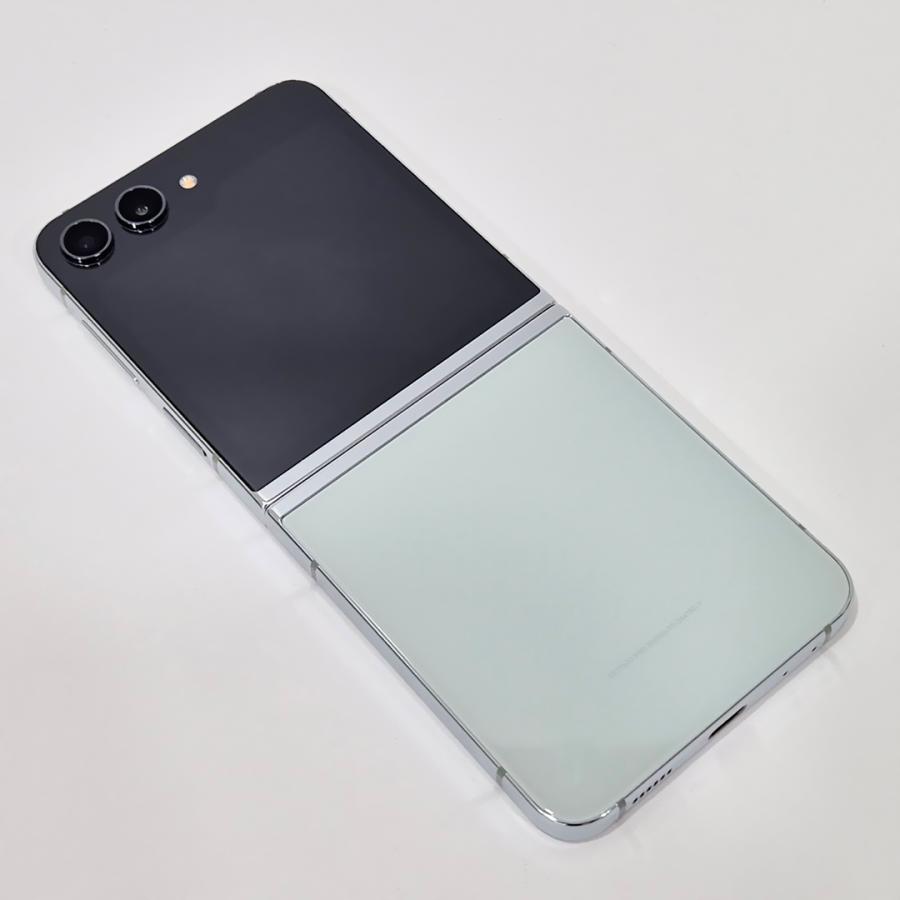 美品 GALAXY Z Flip5 ミント 256gb 韓国版 Galaxy Z Flip5 本体 256GB ミント SIMフリー 韓国版 Aランク