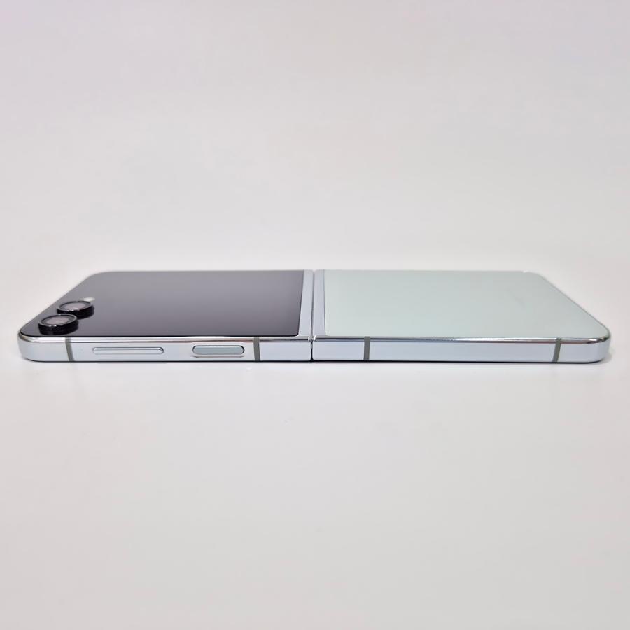 Galaxy Z Flip5 SM-F731N 256GB 韓国版 SIMフリー Galaxy Z Flip5 本体 256GB ミント SIMフリー 韓国版 Aランク