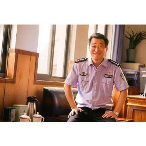 【おまけCL付】新品 甘くないボクらの日常〜警察栄誉〜DVD-BOX1 第1話〜第14話収録 監督:ディン・ヘイ (DVD) KEDV874-TCの画像