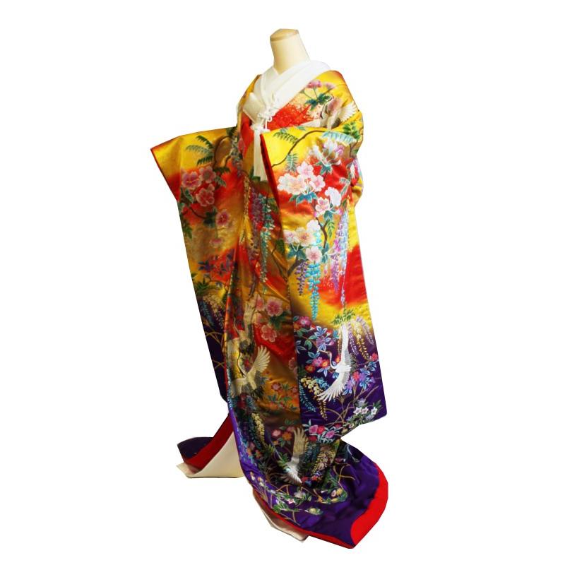 色打掛レンタル／おまかせフルセット／相良刺繍赤モヤ紫花の園／朱色地に黄色のモヤがかかった地色が印象的／レンタル花嫁和装_1