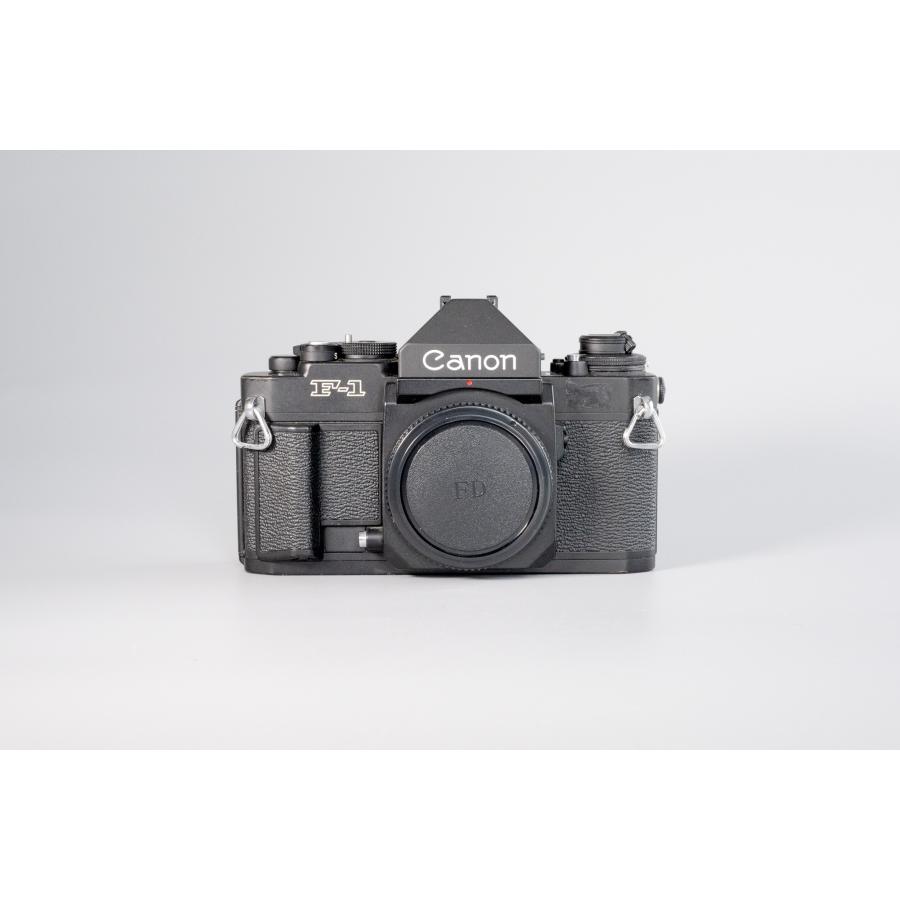 中古【実用品】Canon New F-1ボディ アイレベルファインダーFN付  