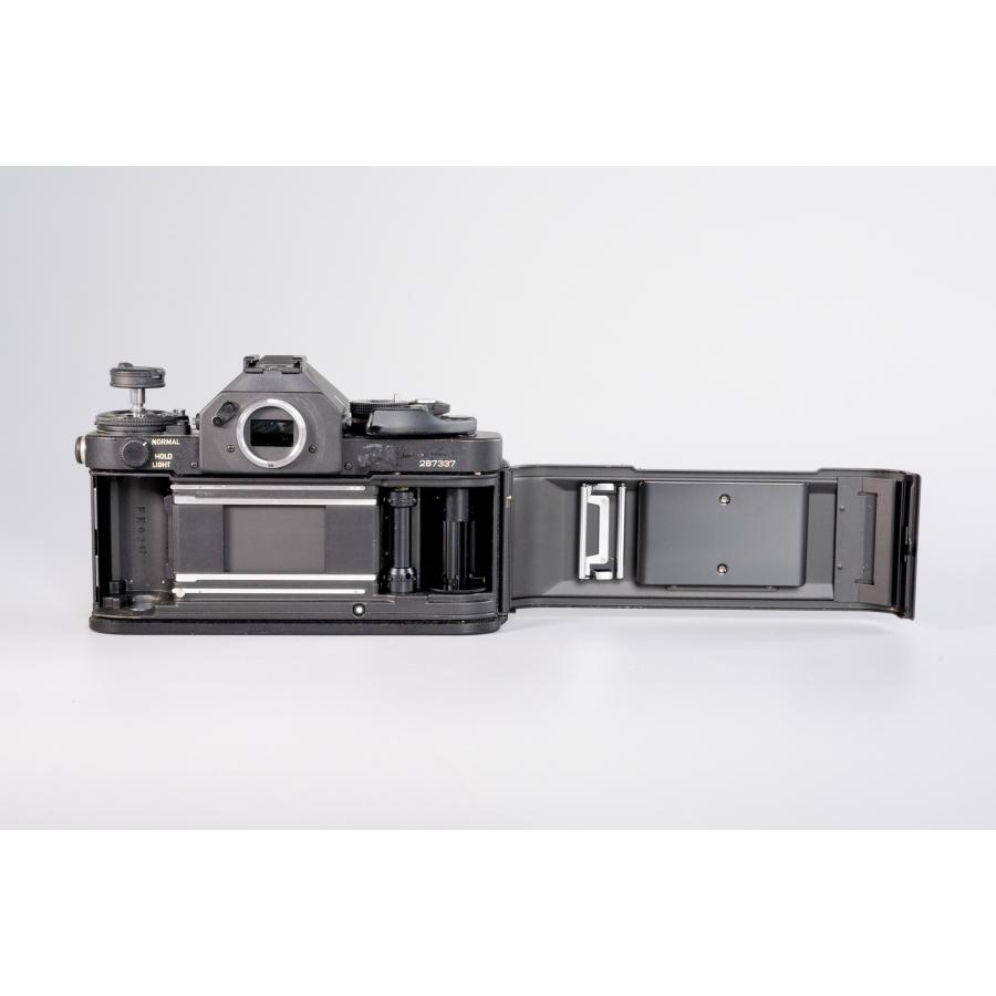 中古【実用品】Canon New F-1ボディ アイレベルファインダーFN付  