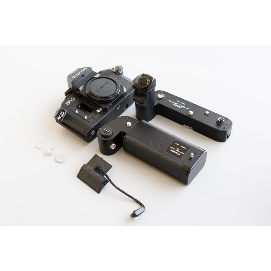 キヤノン 中古【良品】Canon New F-1 ボディ AEファインダーFN