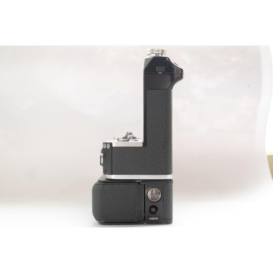 ニコン 中古【良品】Nikon モータードライブMD-2 バッテリー ニコン 中古【良品】Nikon モータードライブMD-2 バッテリー