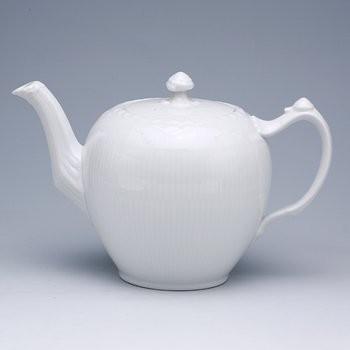 ROYAL COPENHAGEN（ロイヤルコペンハーゲン） ホワイトハーフレース