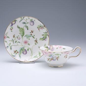 ウエッジウッドWEDGWOOD スウィートプラム ティーカップ＆ソーサー 