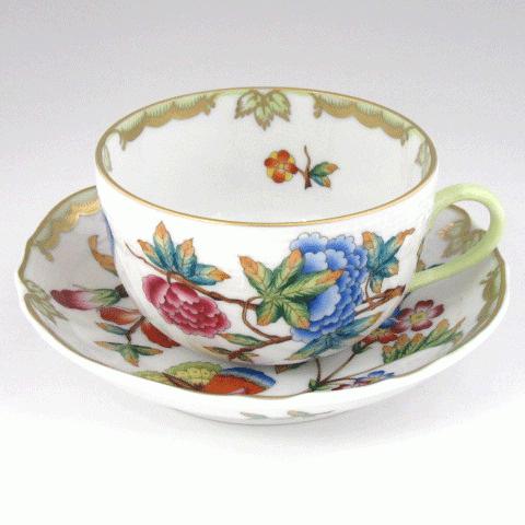 人気ブランドの ヘレンド ビクトリアヒストリック ティーカップ