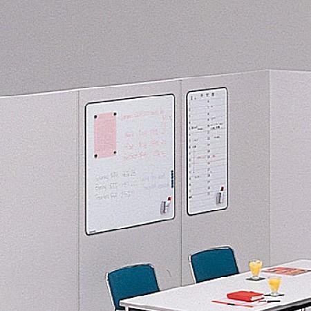 イトーキ(ITOKI) 予定表・壁掛式ホワイトボード 粉受け付き 900×600■U-868 ホワイトボード 壁掛け 予定表 幅900×高さ600mm スチール EL-13K（商品