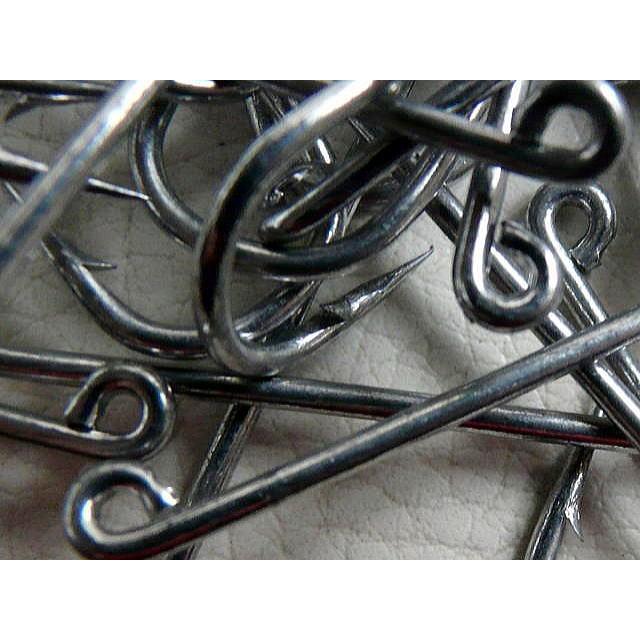 サワラ針 22号 100本 環付(腹曲げ)，丸軸，銀掛 -サゴシ、フック- : 添