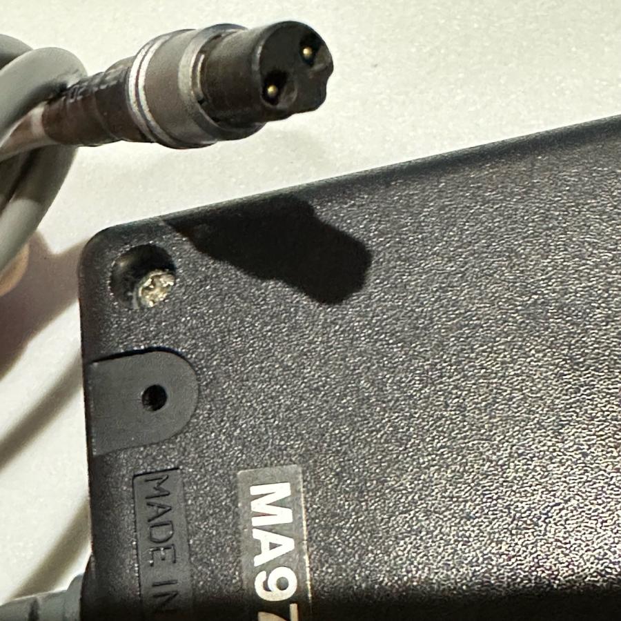 トプコンBC-20A急速充電器 整備済 BT-24QW.BT-24Q.BT-30Q対応 3 トプコンBC-20A急速充電器 整備済 BT-24QW.BT-24Q.BT-30Q対応 3