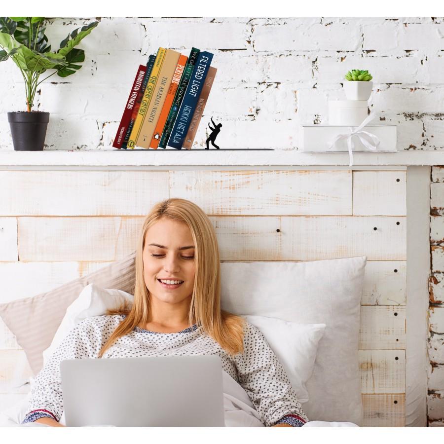 不思議なブックエンド 本が落ちてくる Falling Bookend おしゃれデザイナーズブランド「Artori Design」SHOKAI ...